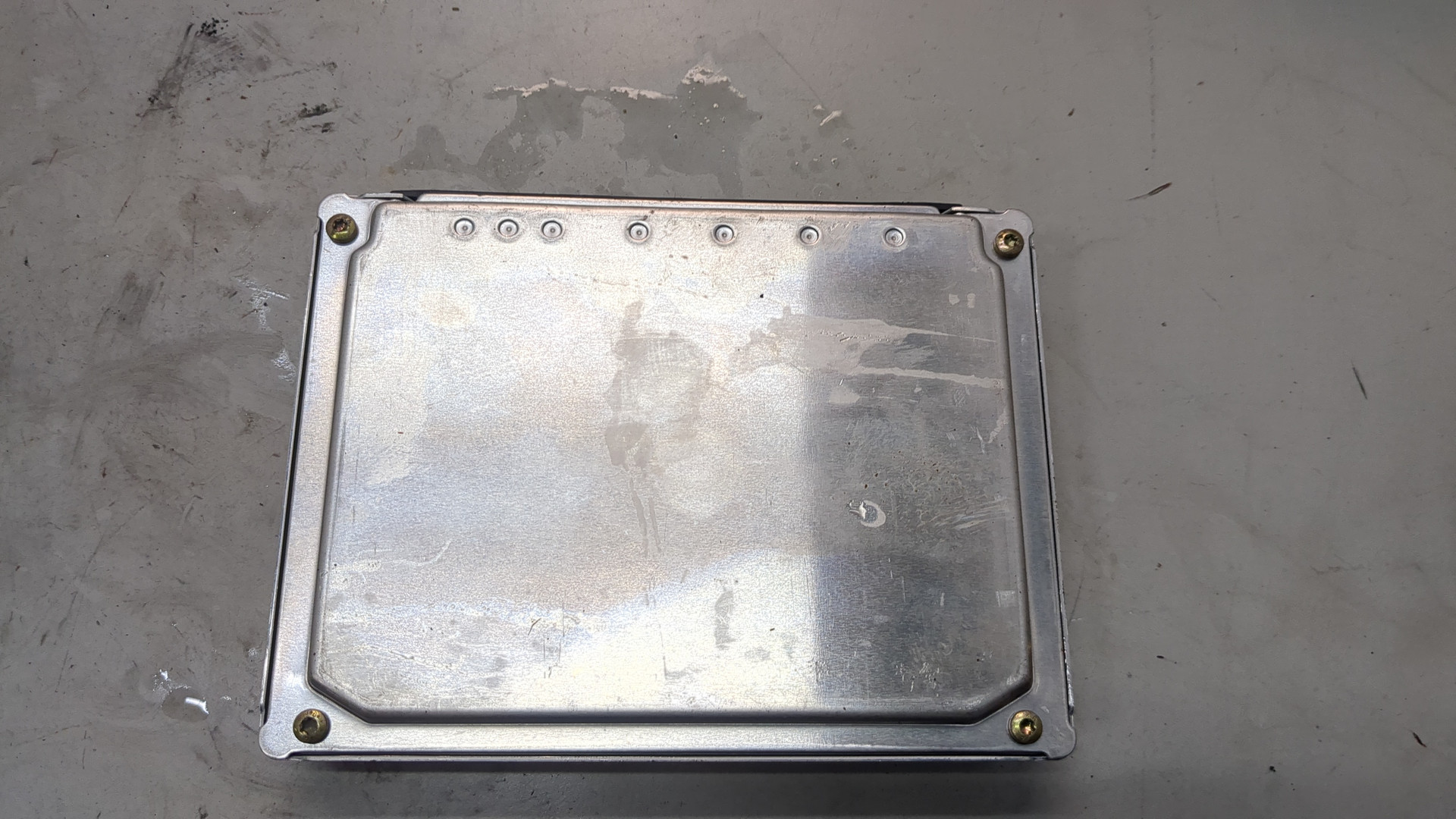 Блок управления двигателем