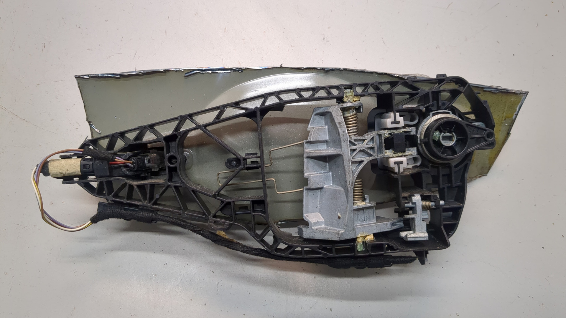 Ручка двери наружная