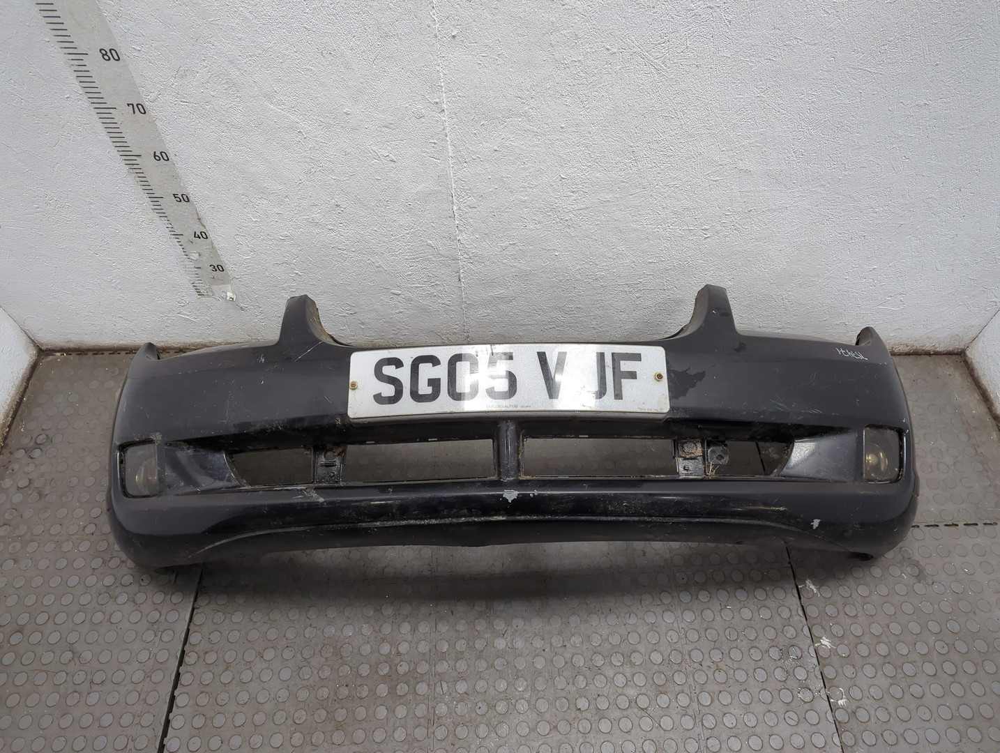 Бампер передний