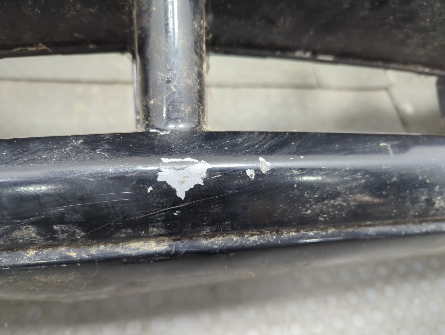 Бампер передний