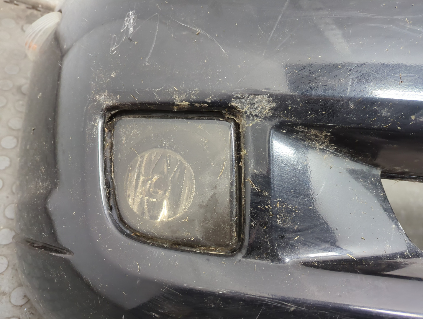 Бампер передний