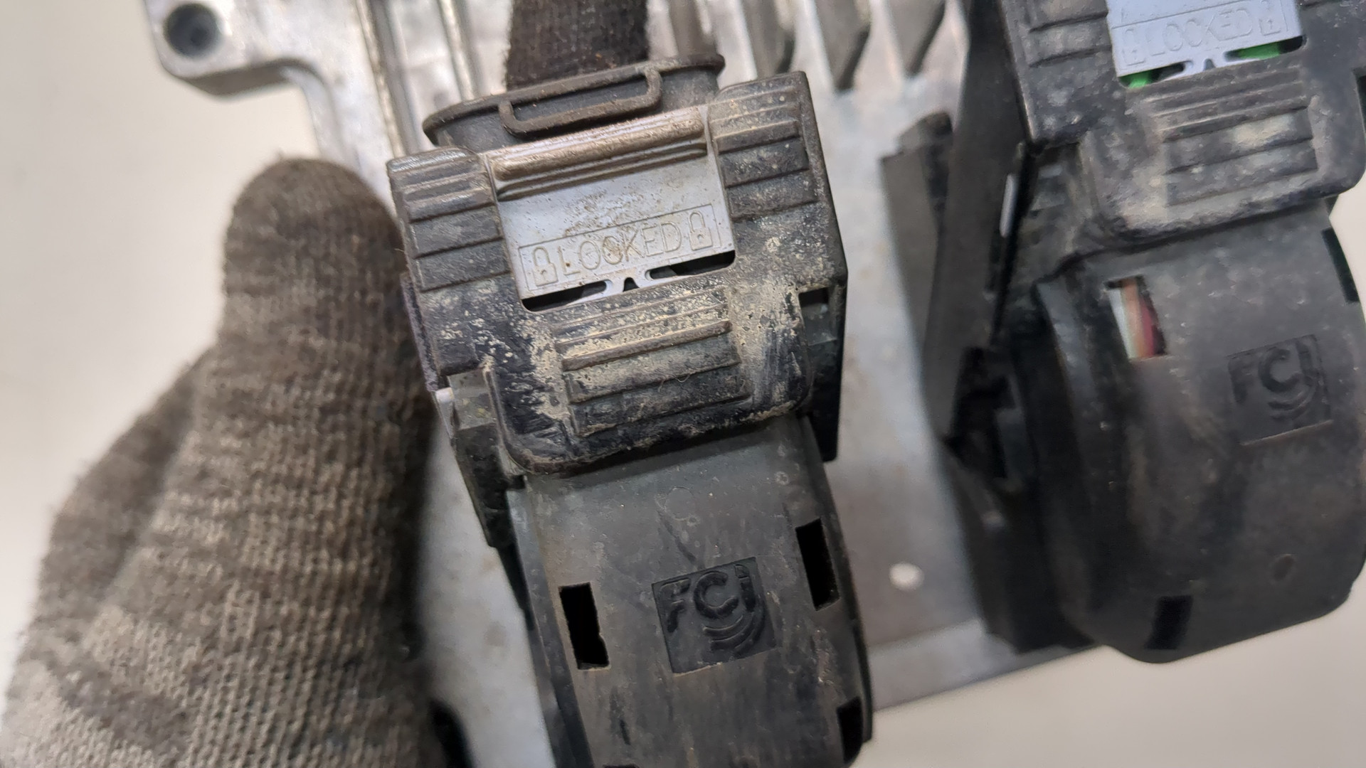 Блок управления двигателем