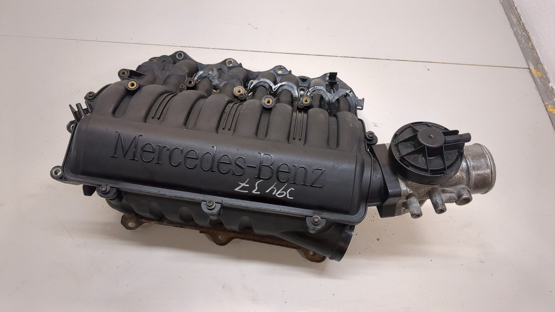 Коллектор впускной