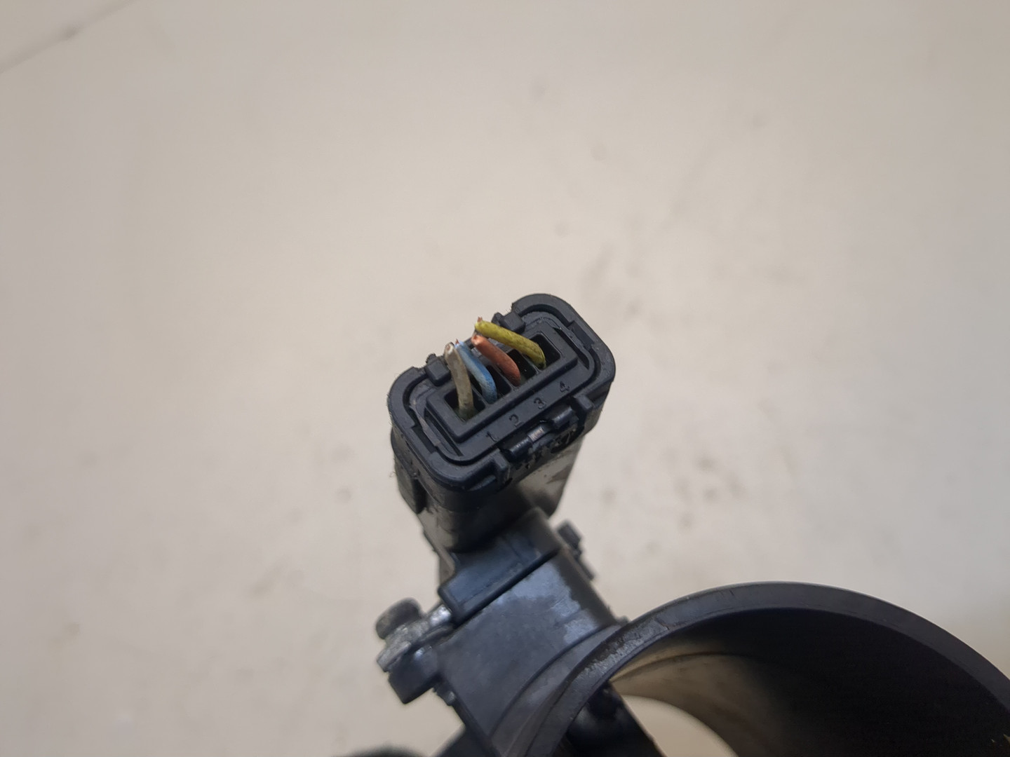 Расходомер воздуха (ДМРВ)