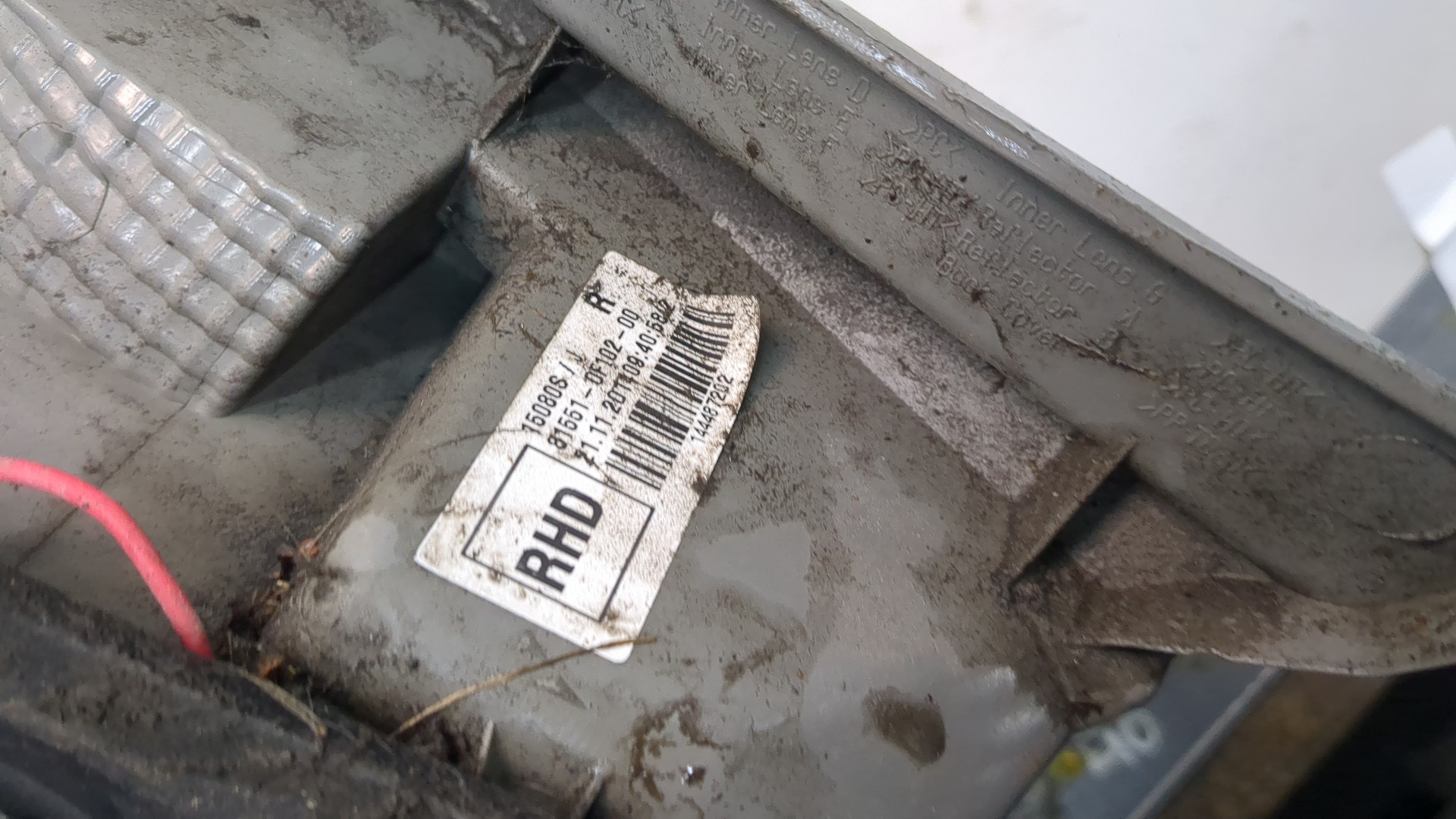 Фонарь задний правый