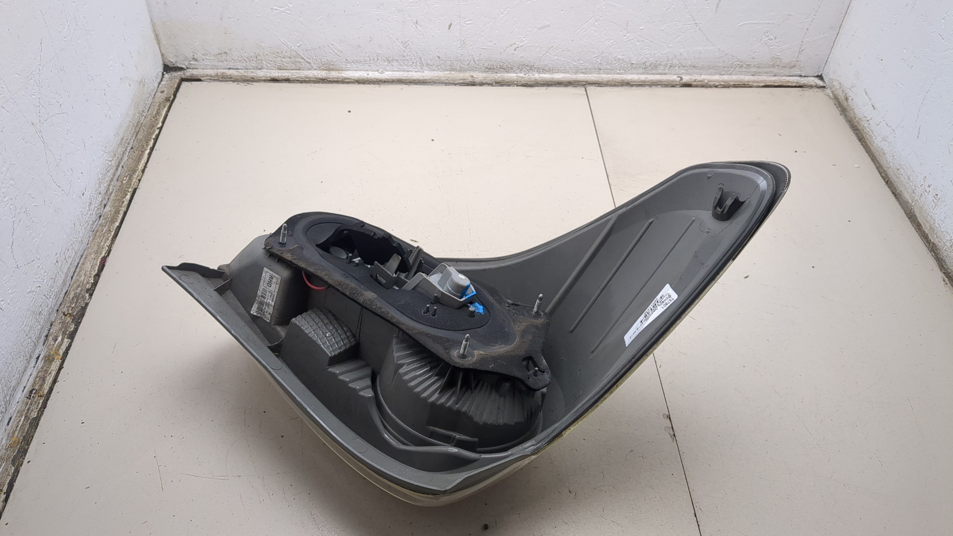 Фонарь задний правый