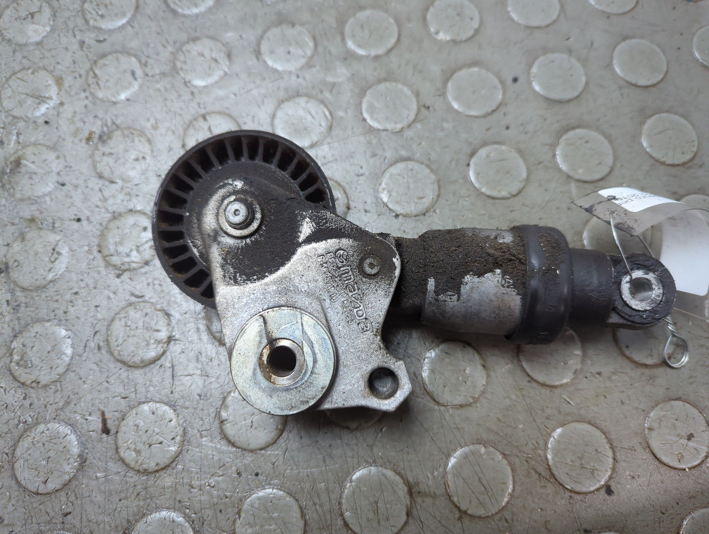 Натяжитель ремня