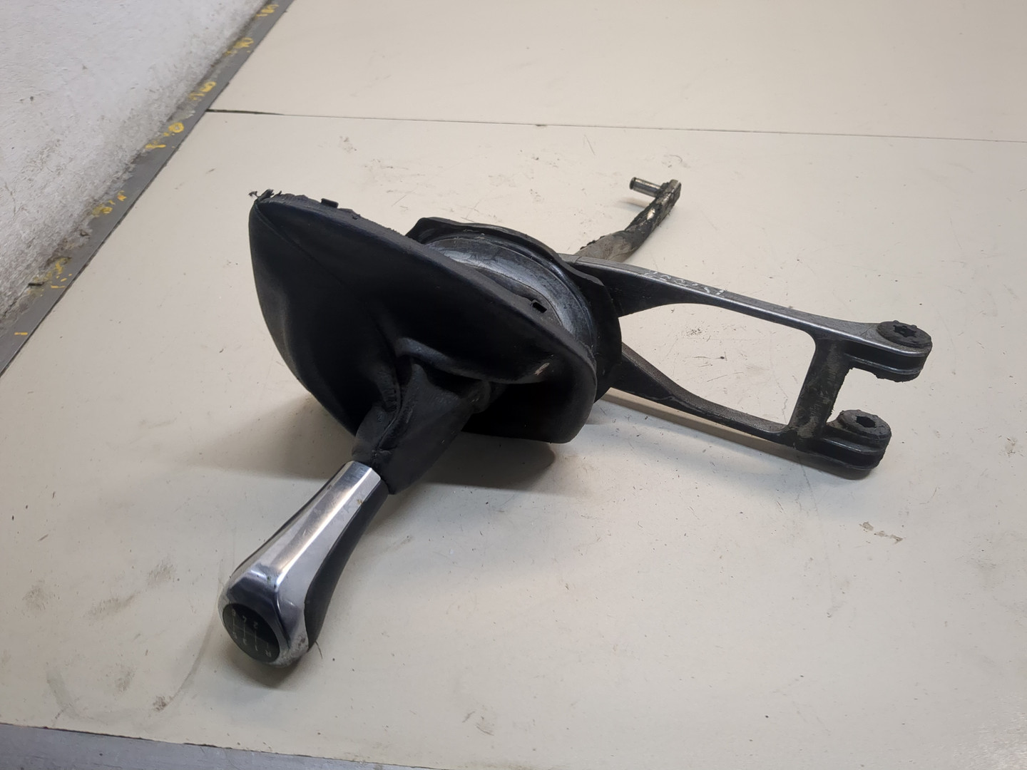 Кулиса МКПП / АКПП