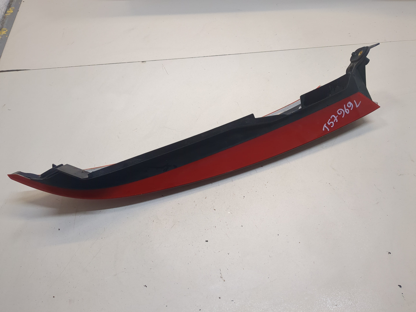 Фонарь задний левый