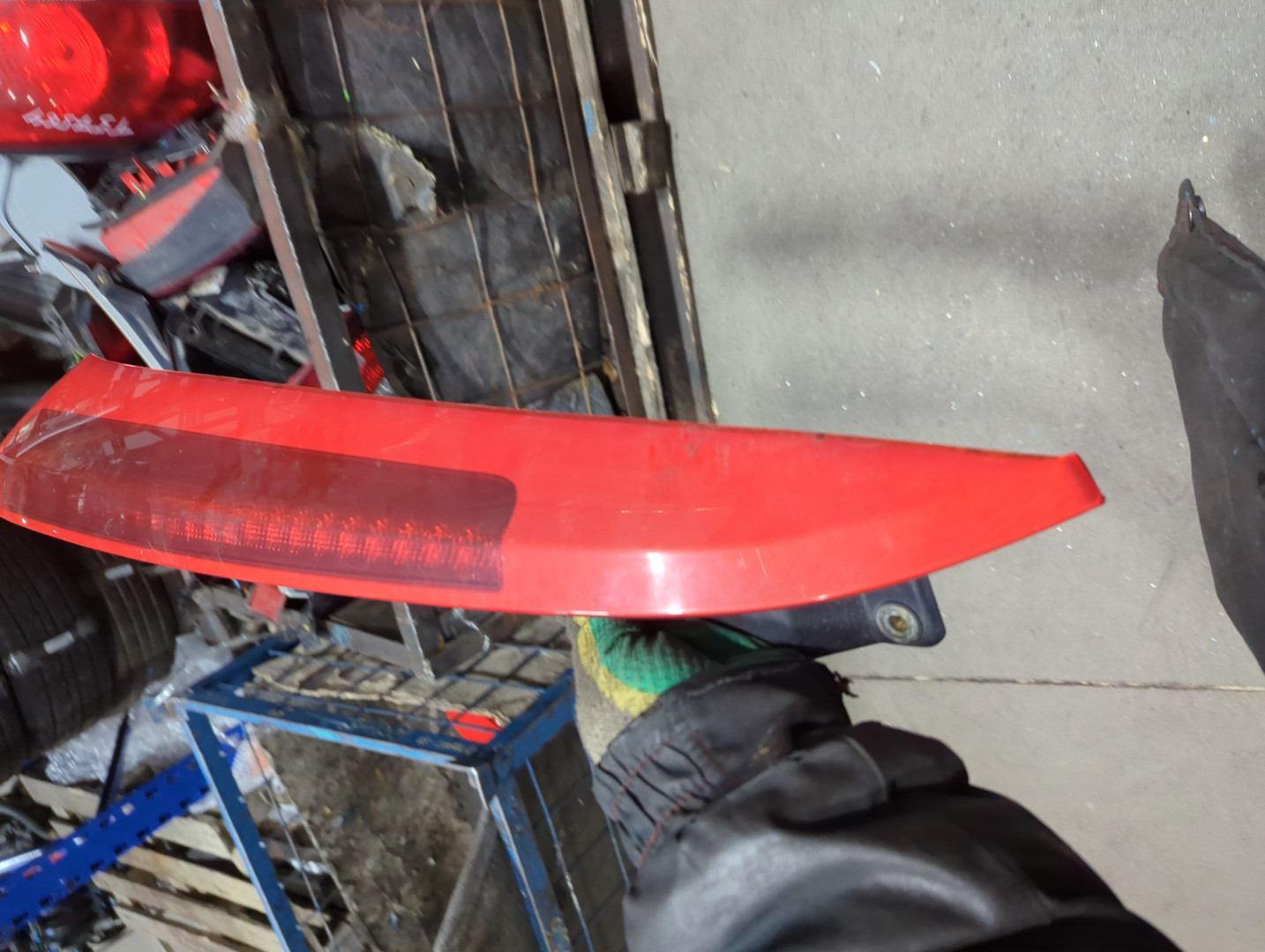 Фонарь задний левый