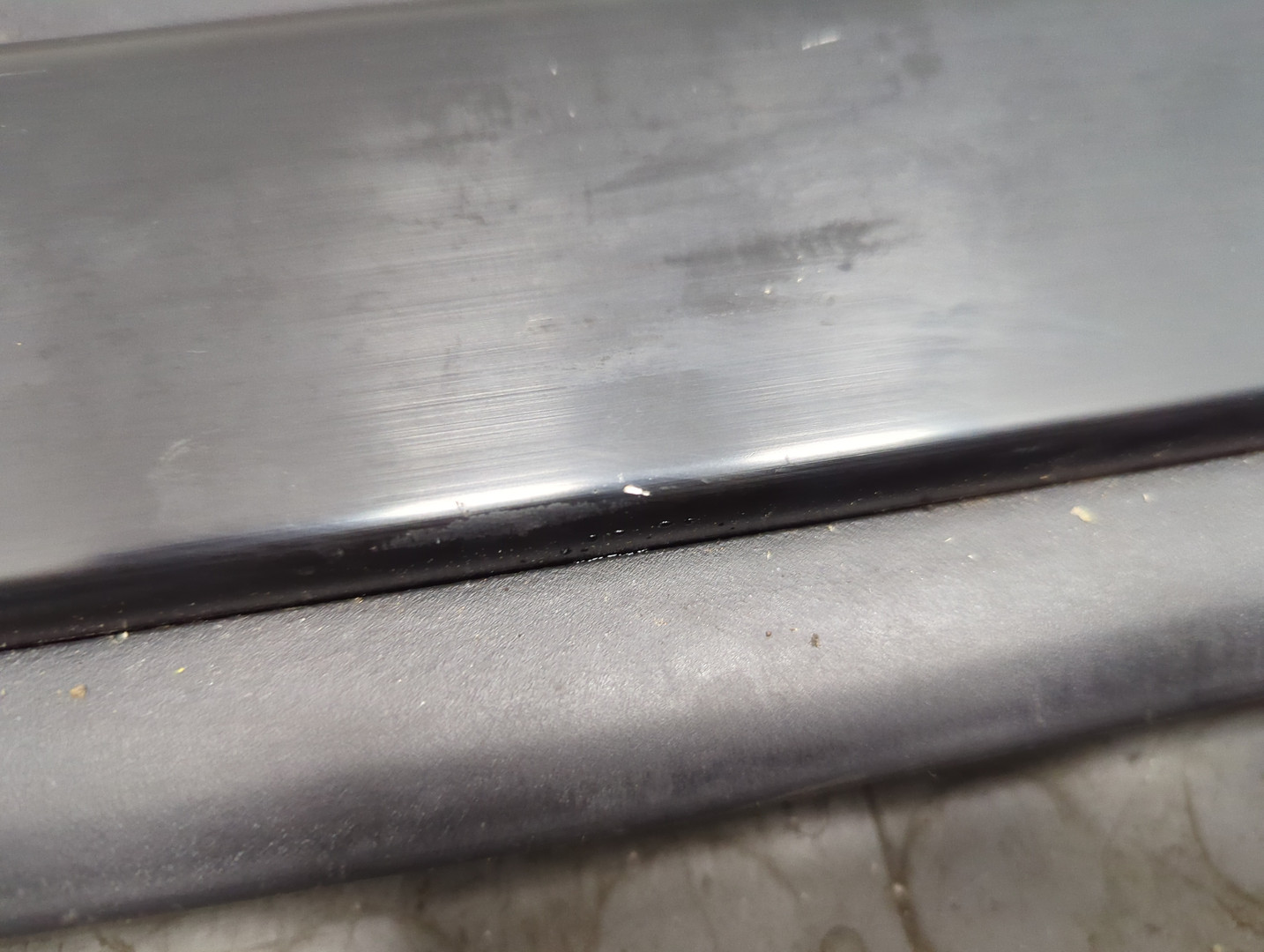 Шторка багажника