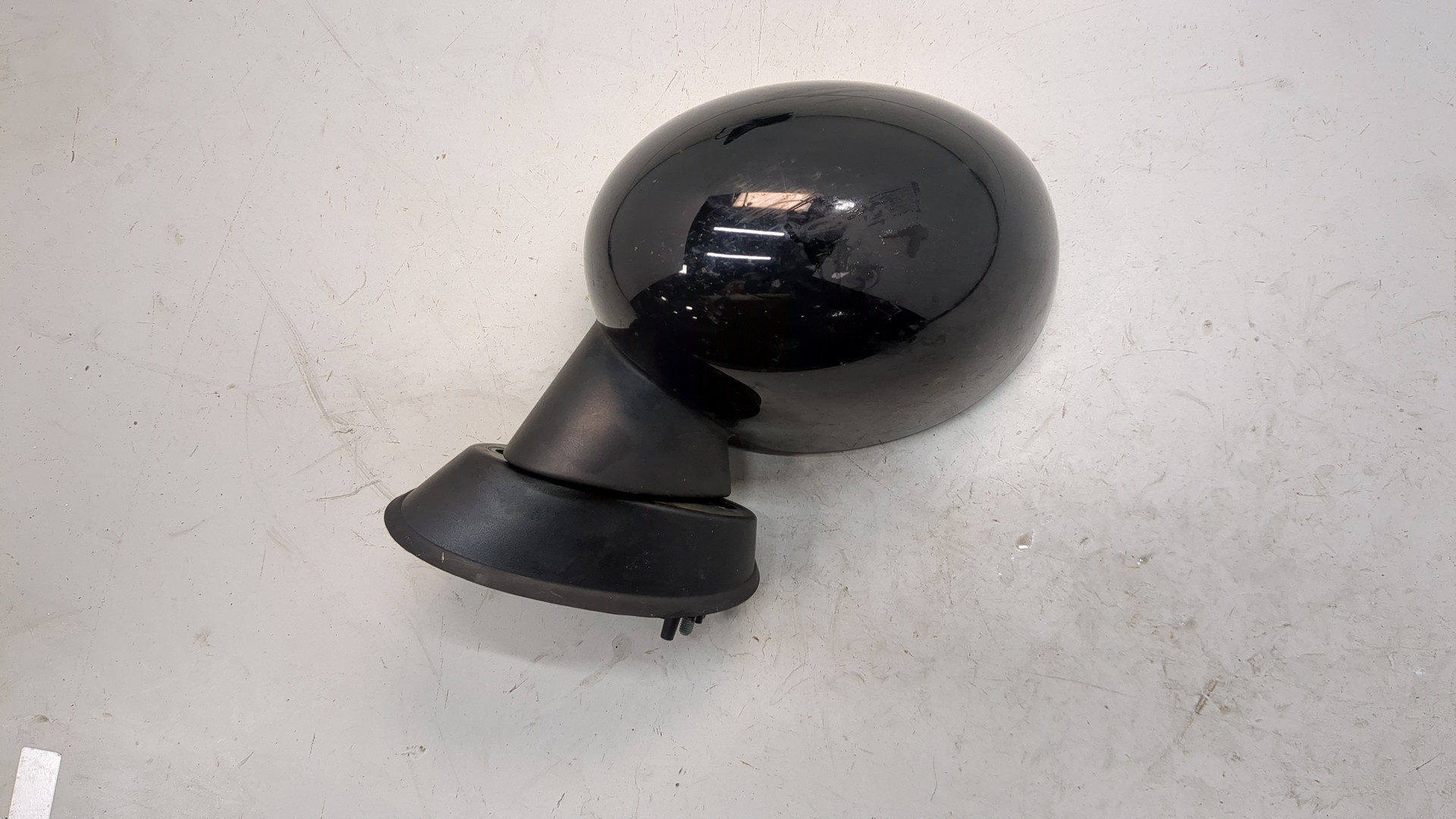 Зеркало левое электрическое