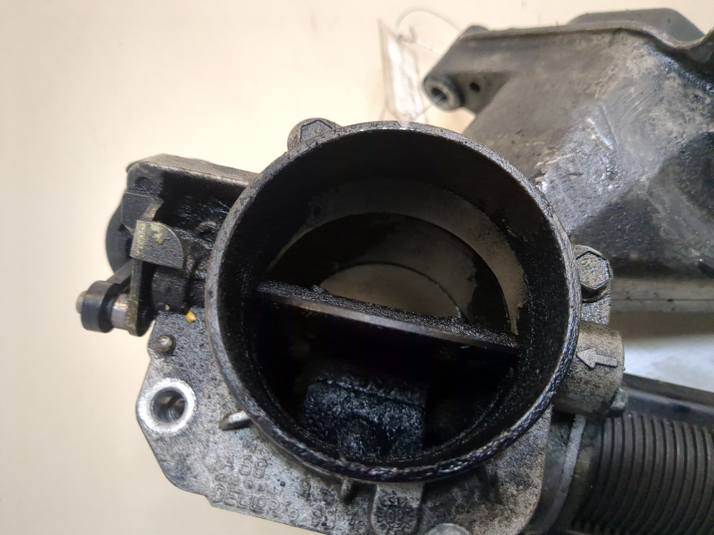 Заслонка дроссельная электрическая