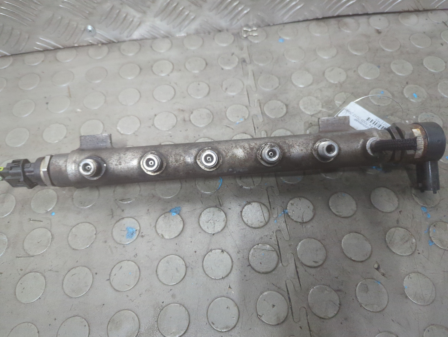 Рейка топливная (рампа)