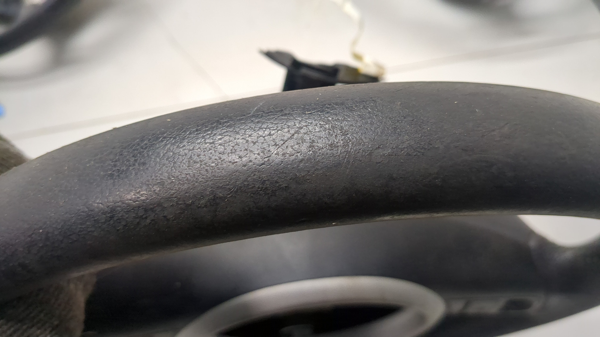 Рулевое колесо (руль)