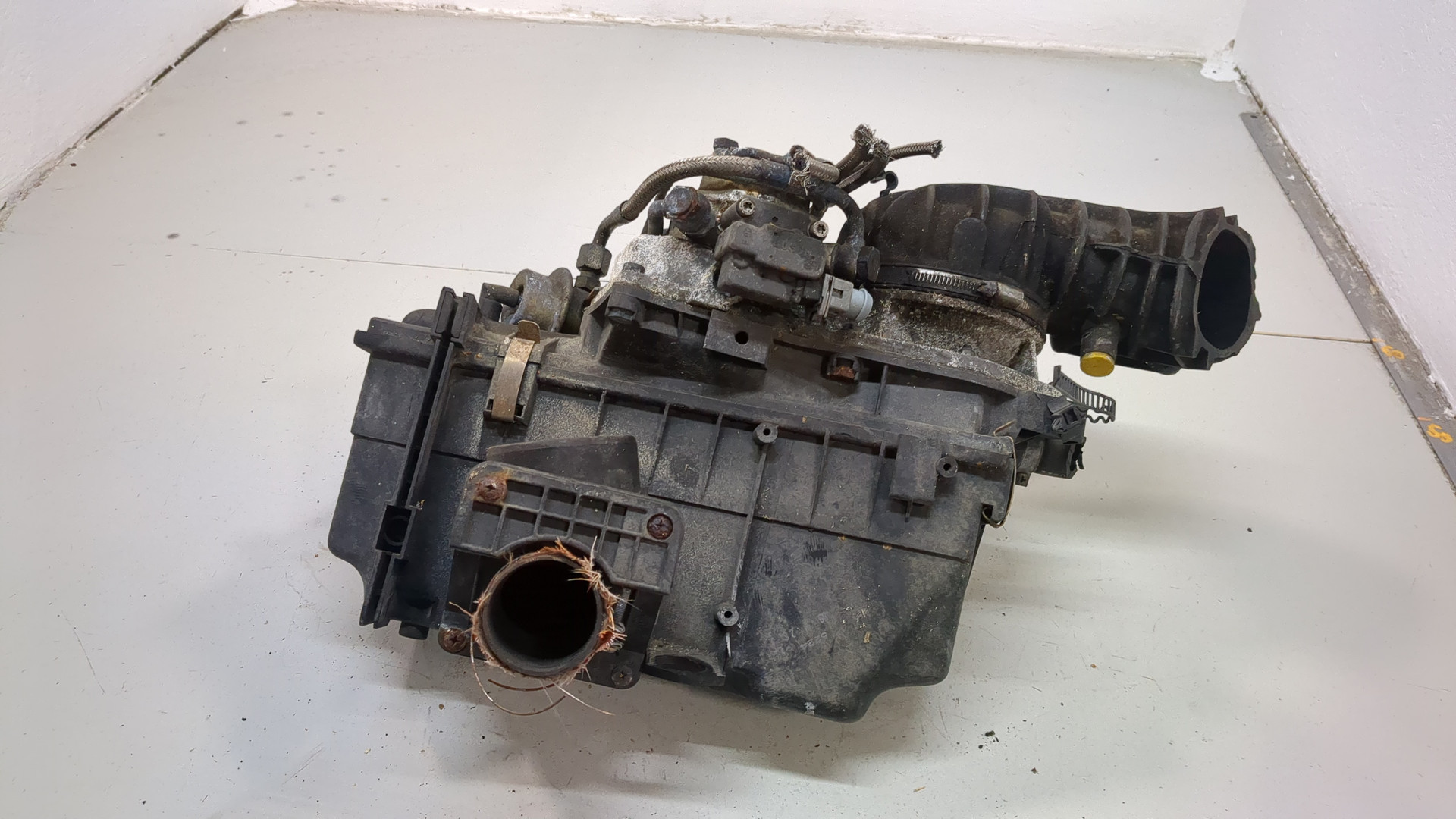 Дозатор распределитель топлива