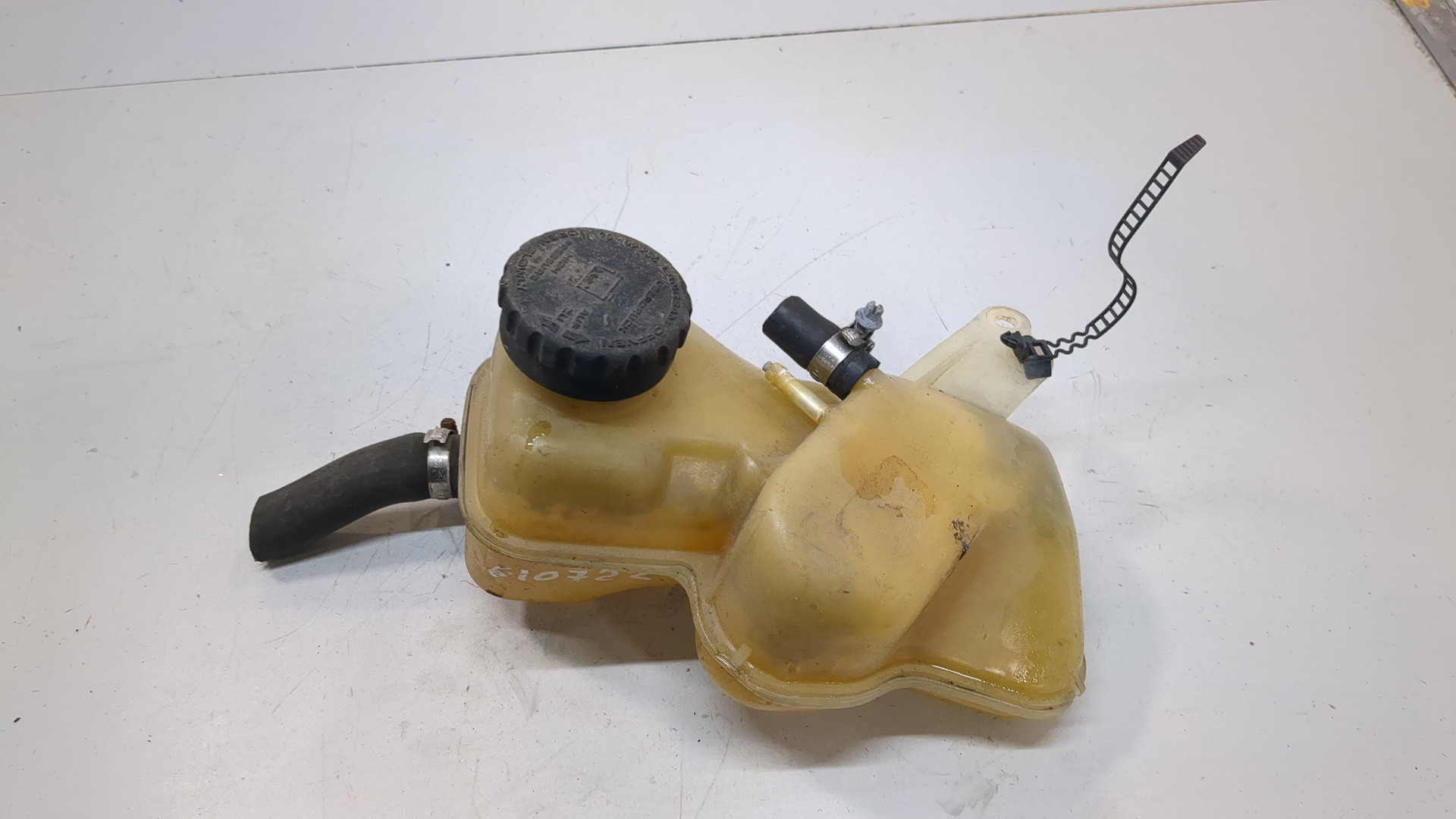 Бачок расширительный