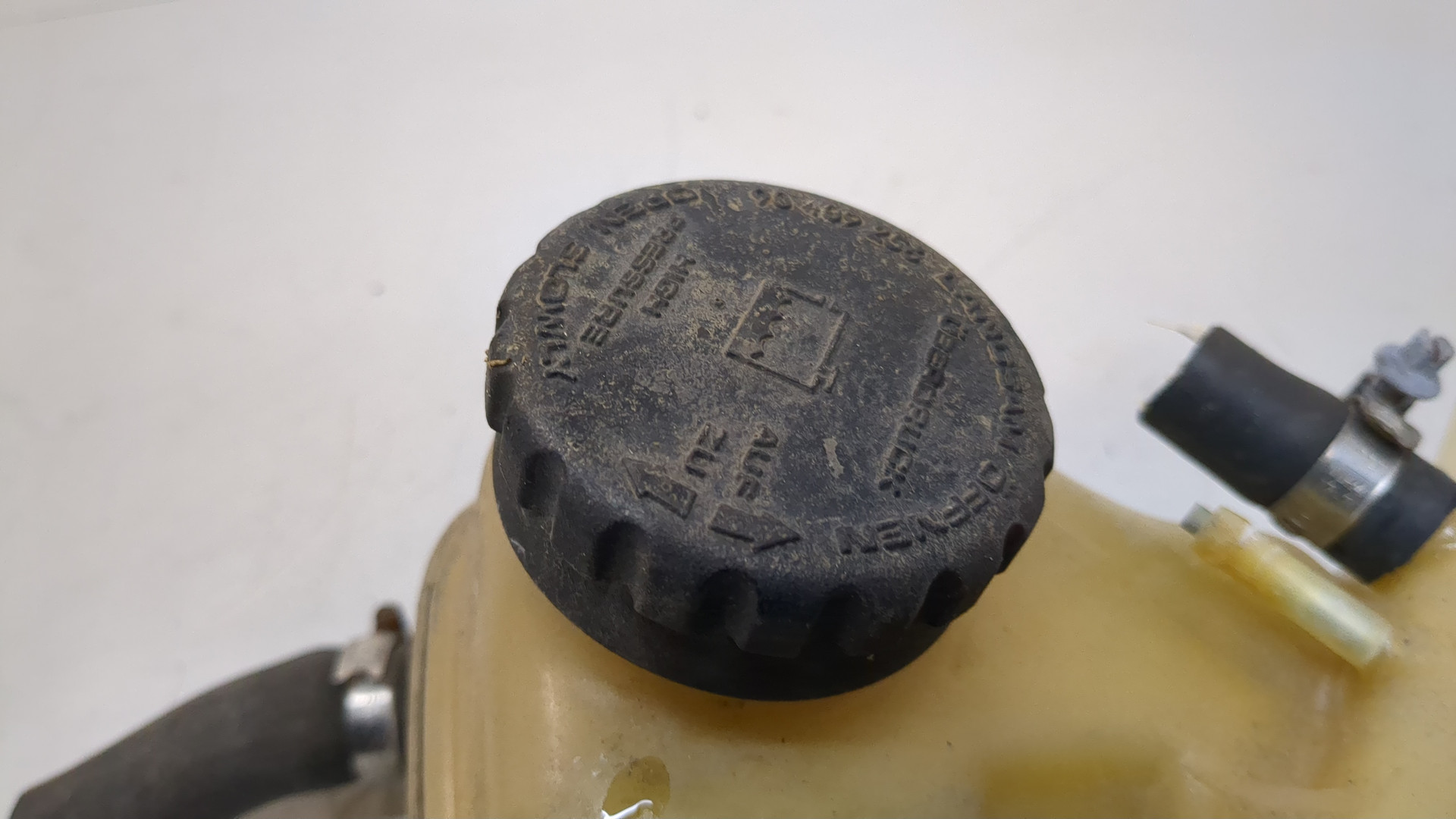 Бачок расширительный