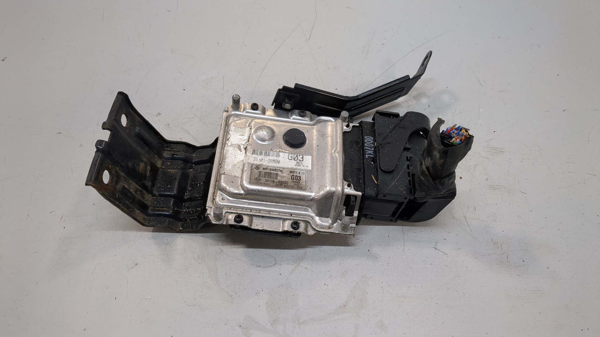 Блок управления двигателем