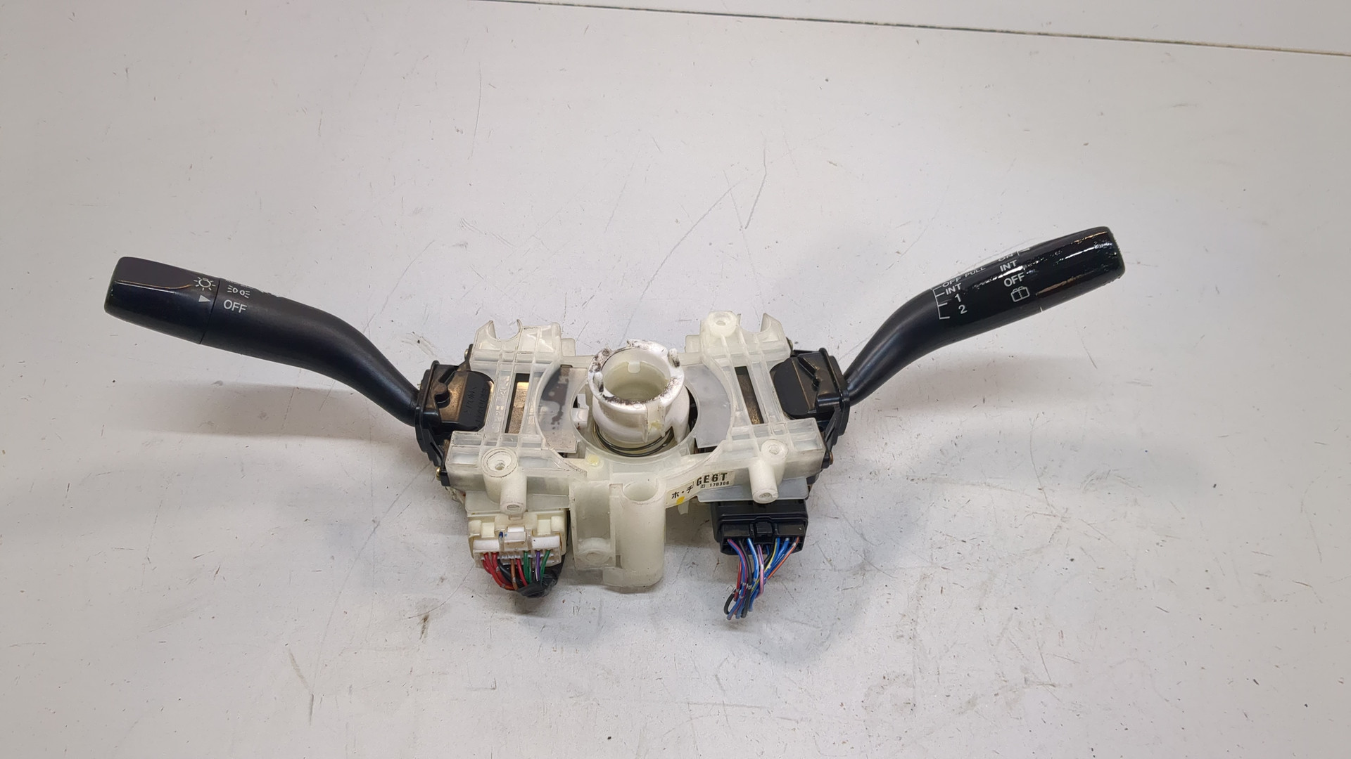 Переключатель подрулевой