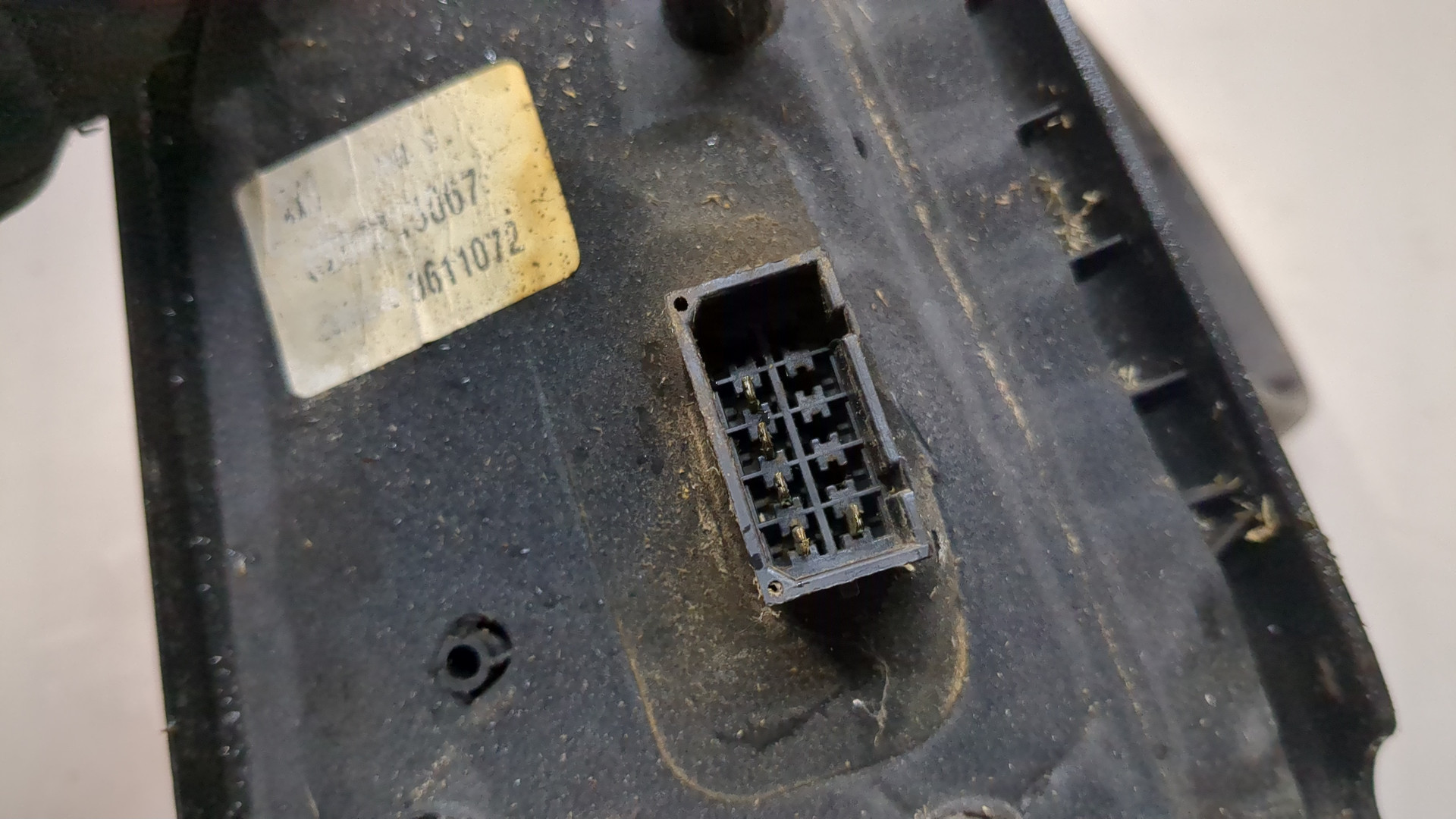 Зеркало правое электрическое