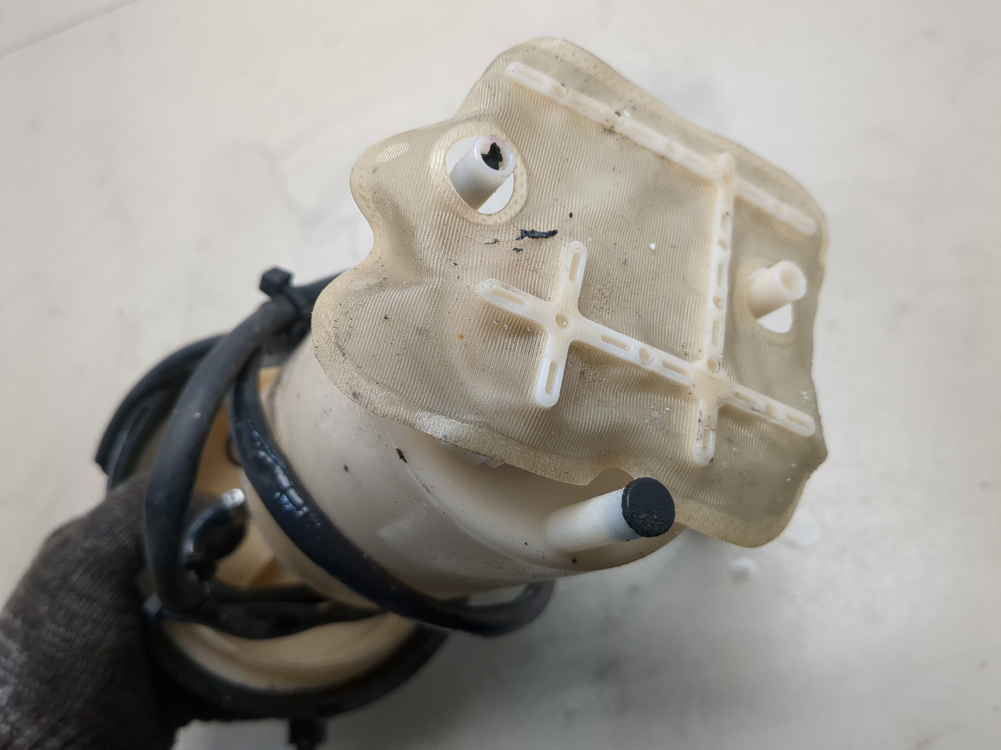 Насос топливный электрический