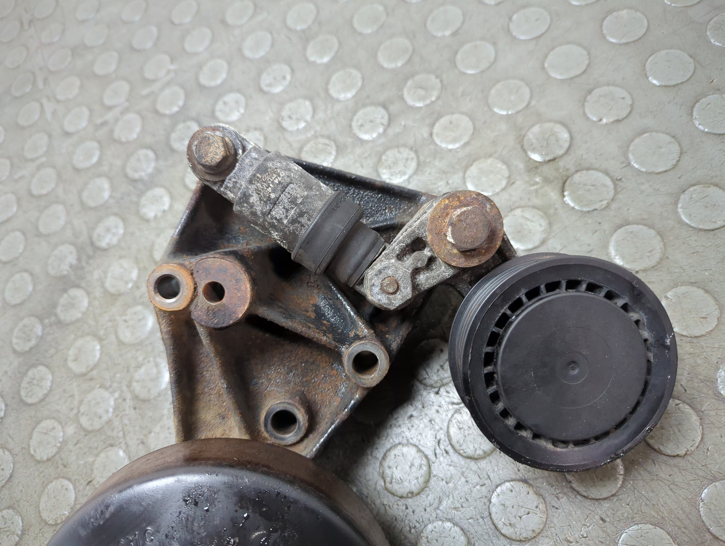 Кронштейн термомуфты