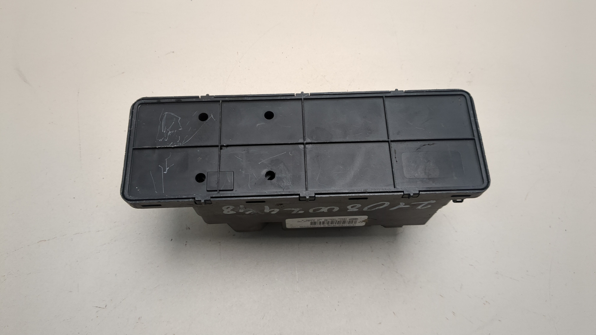 Вакуумное устройство системы центрального замка