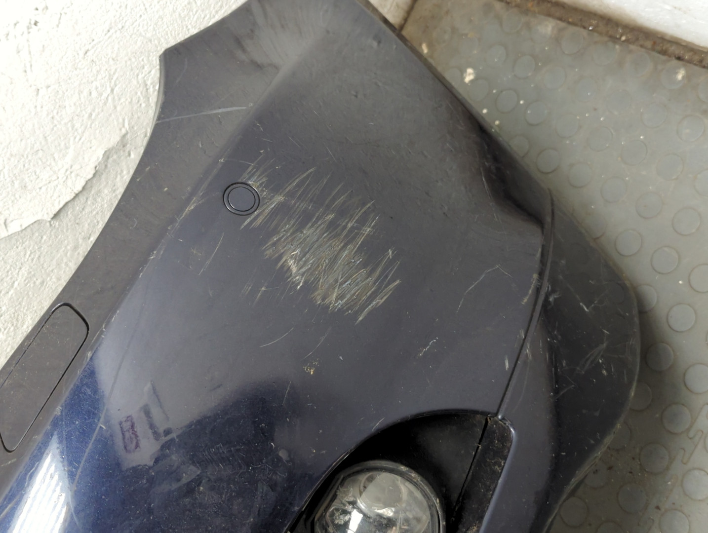 Бампер передний