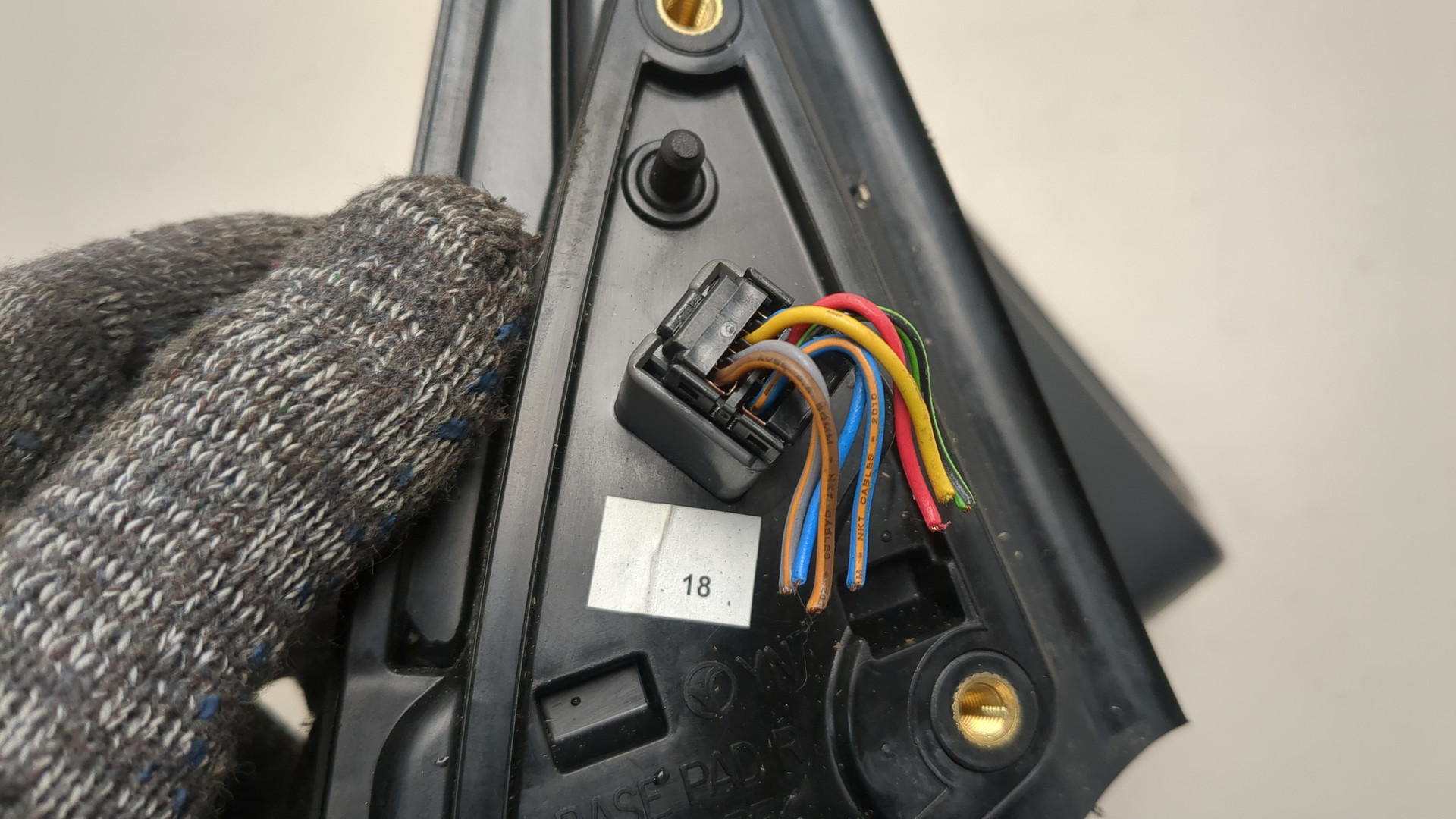 Зеркало правое электрическое