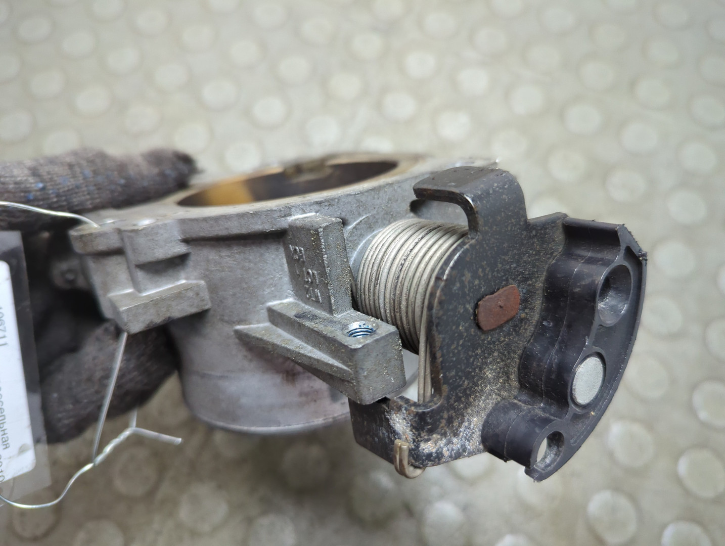 Заслонка дроссельная электрическая