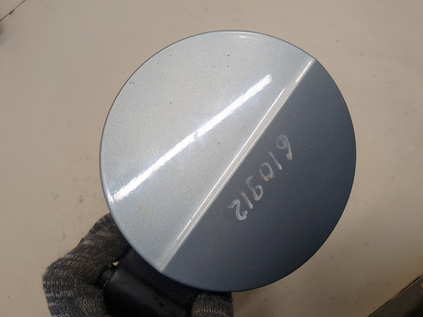 Лючок бензобака