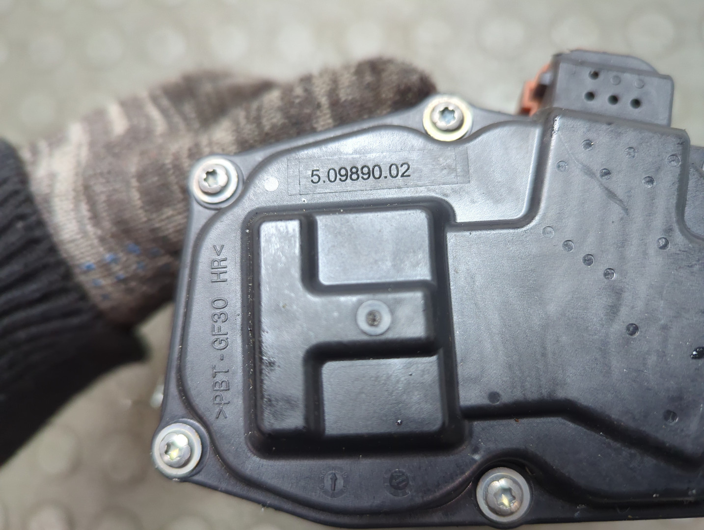 Заслонка дроссельная электрическая