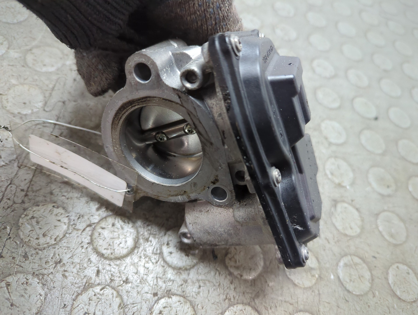 Заслонка дроссельная электрическая