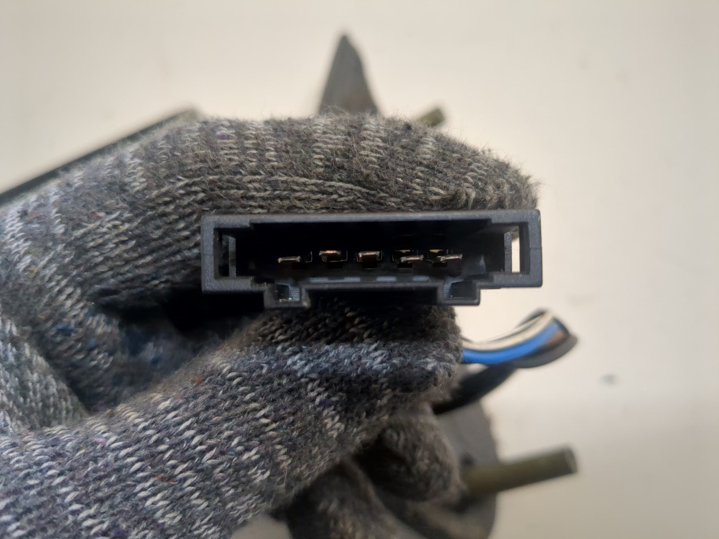 Зеркало левое электрическое