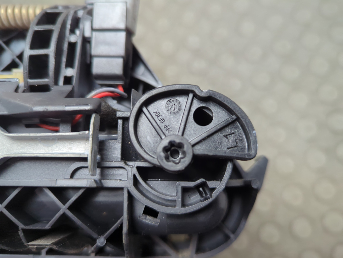 Ручка двери наружная