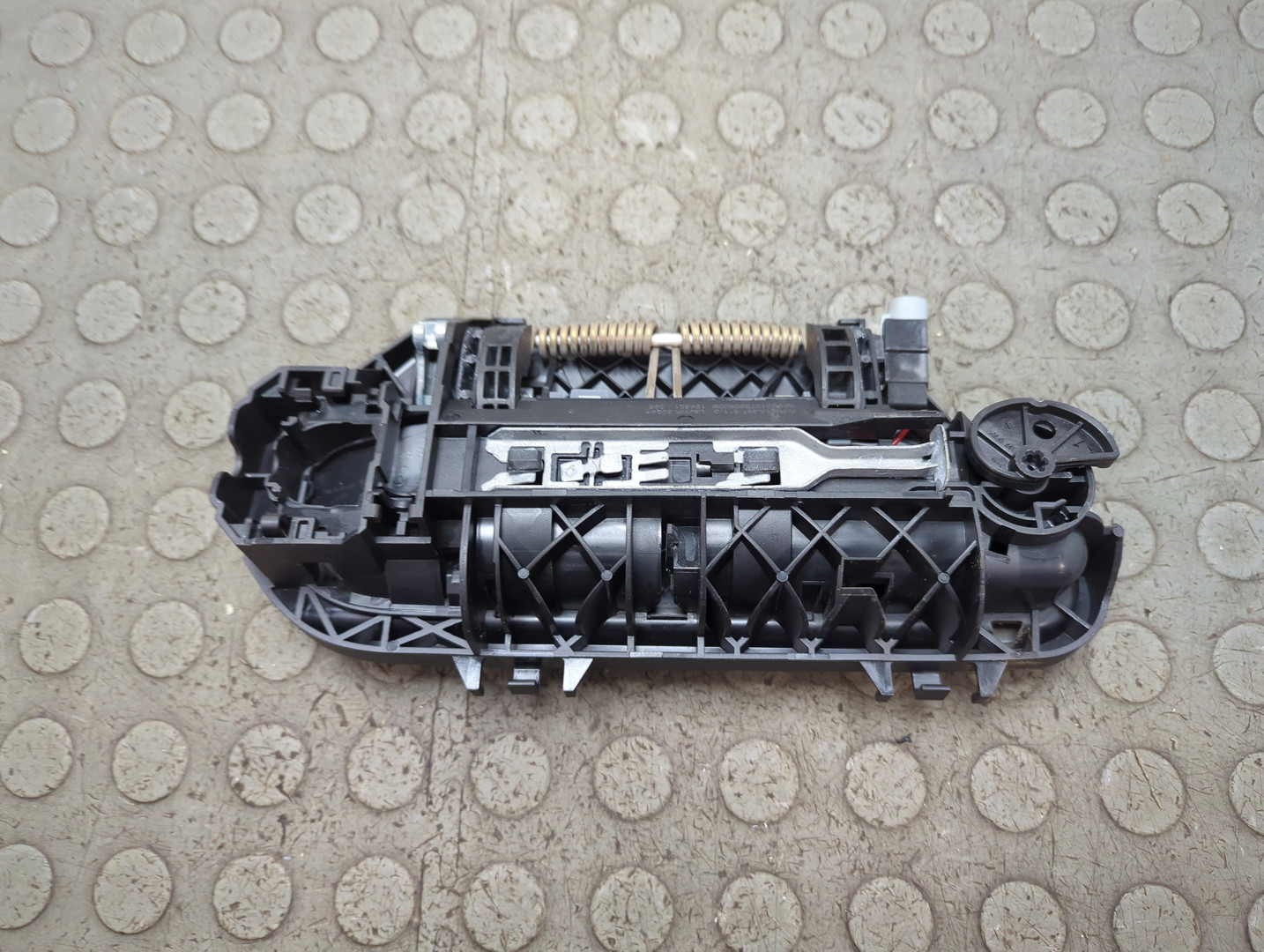 Ручка двери наружная