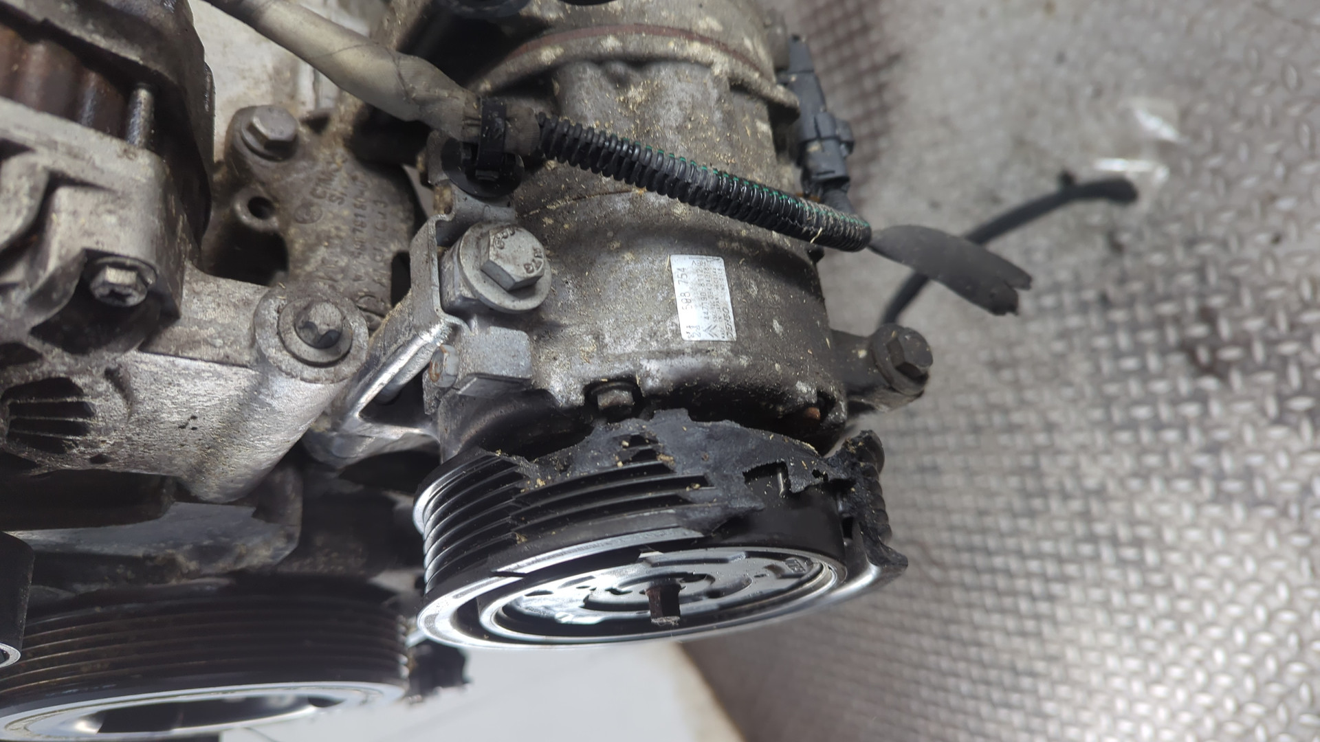 Двигатель (ДВС)