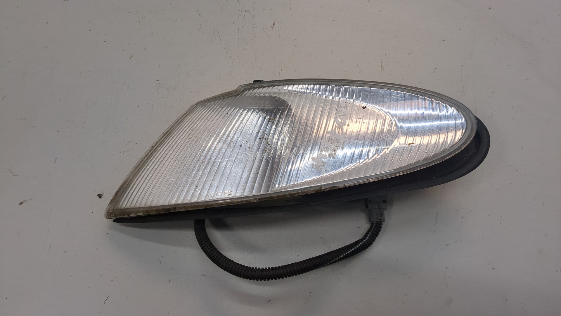 Повторитель на крыло левый