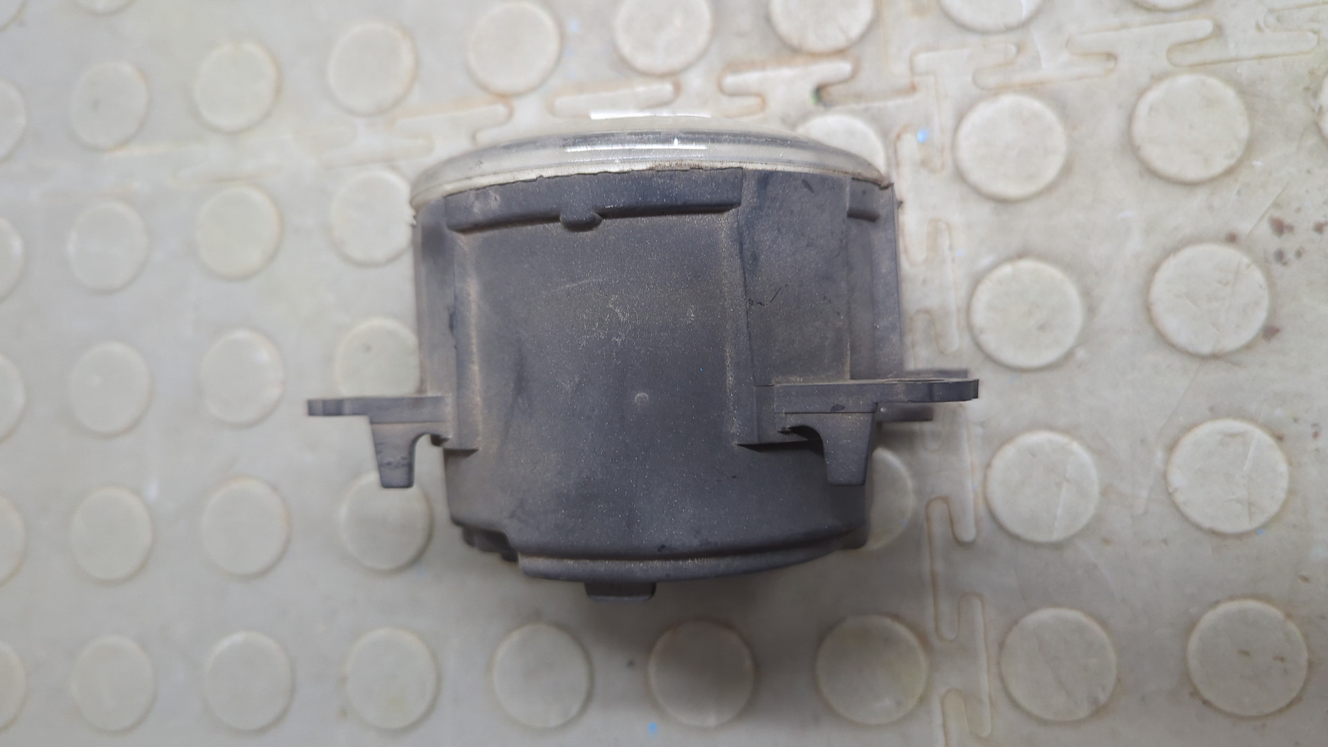 Фара противотуманная правая