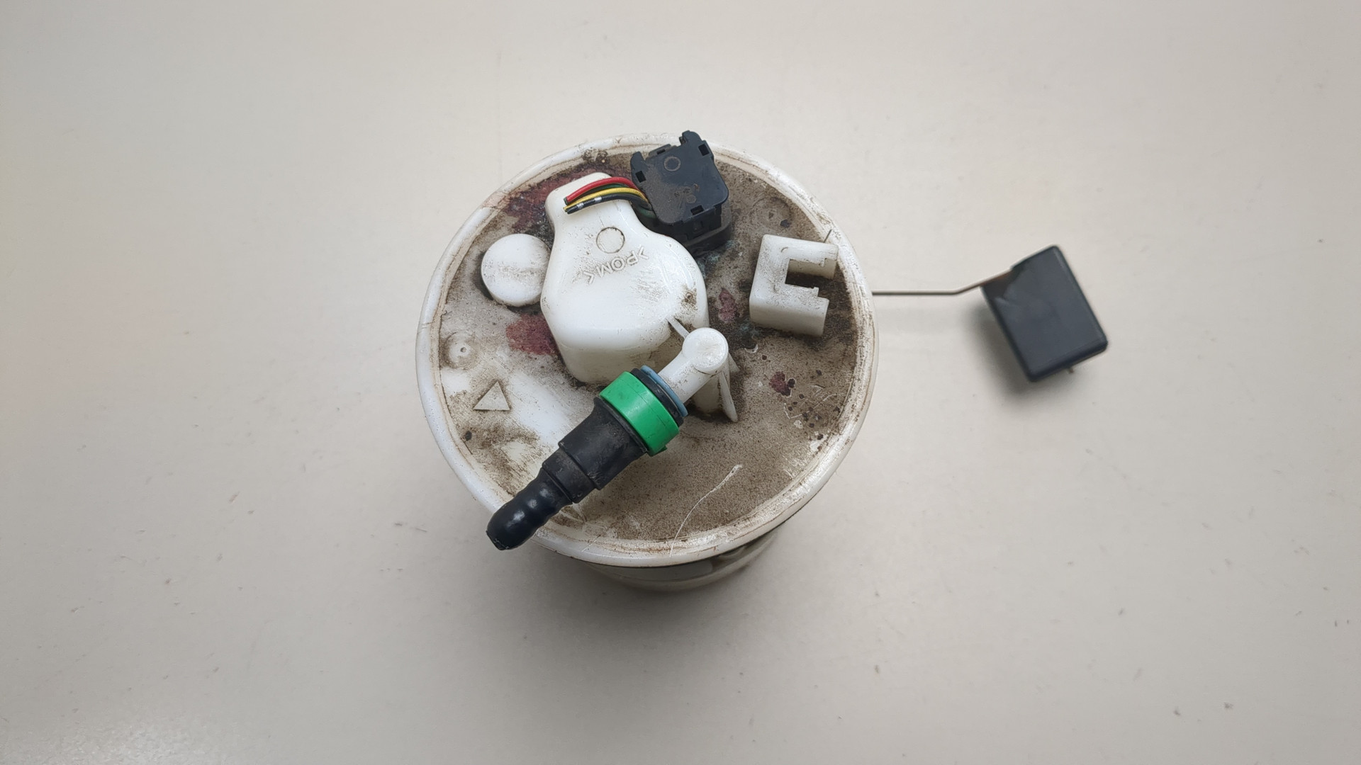 Насос топливный электрический