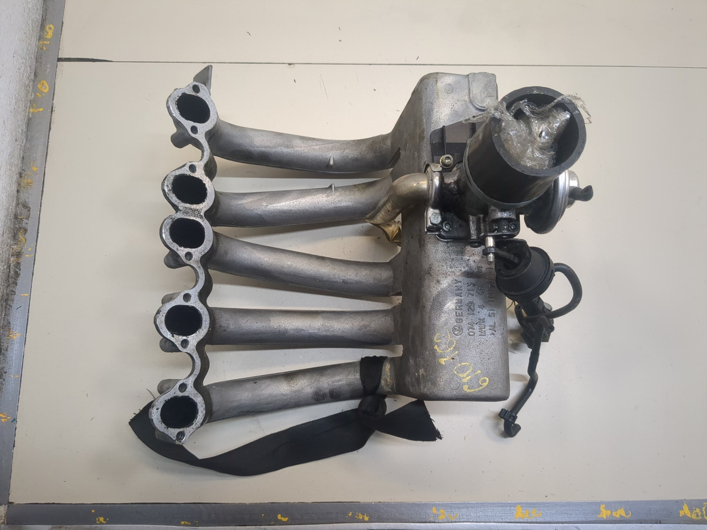 Коллектор впускной