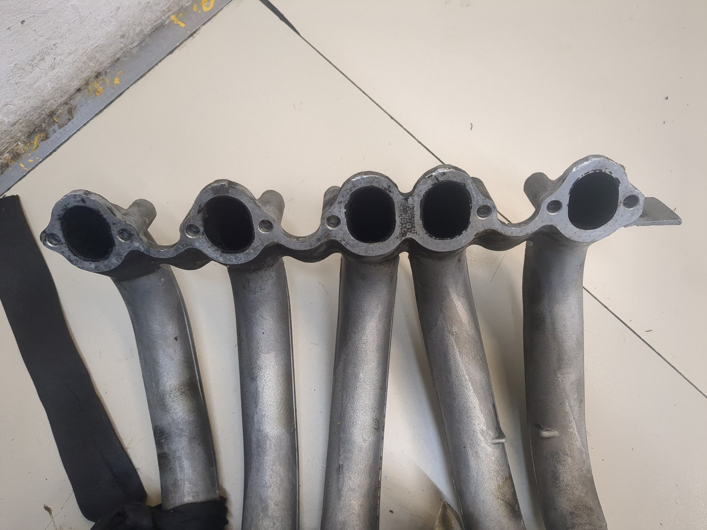 Коллектор впускной