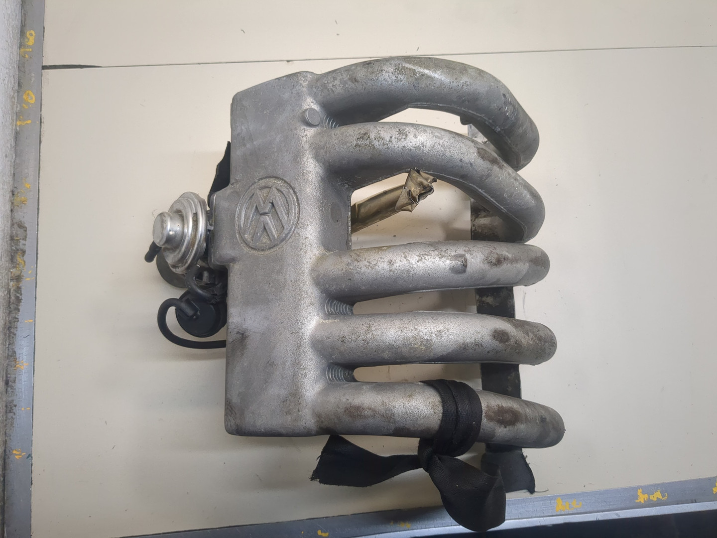 Коллектор впускной