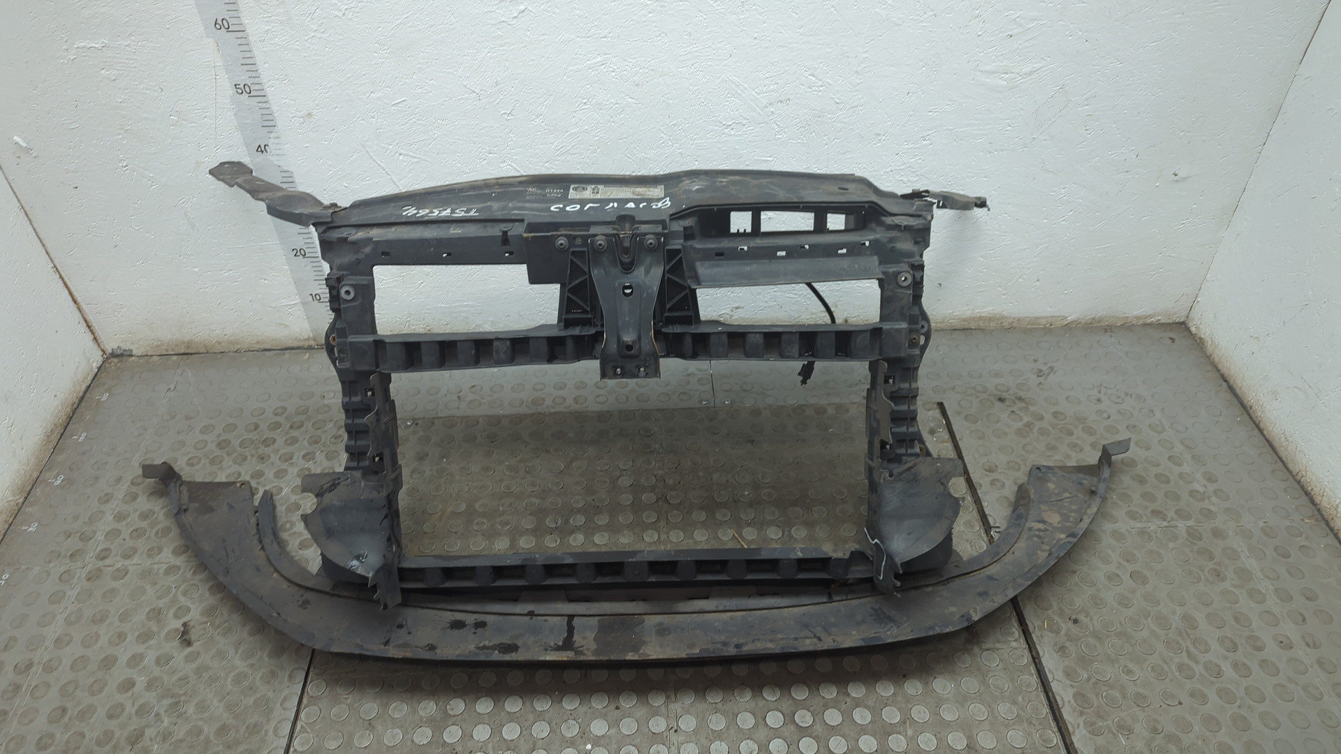 Панель передняя (телевизор)