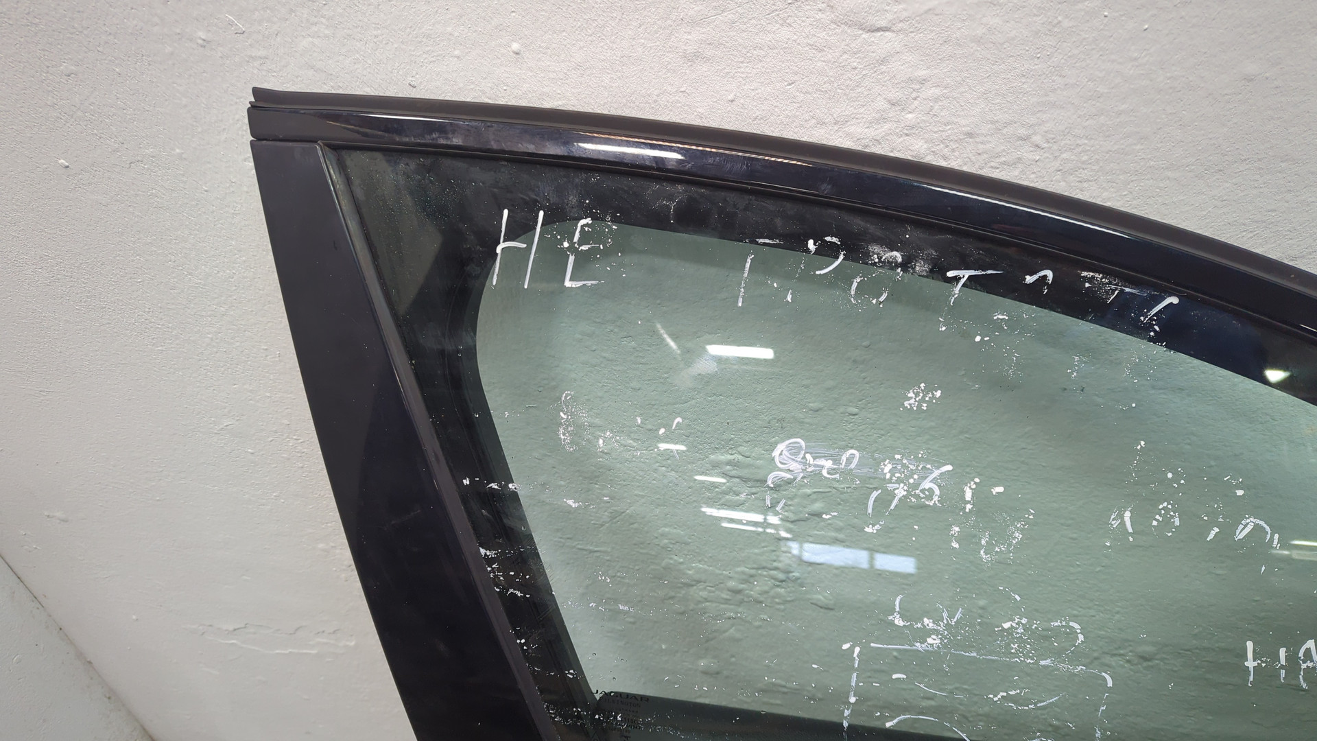 Дверь передняя правая