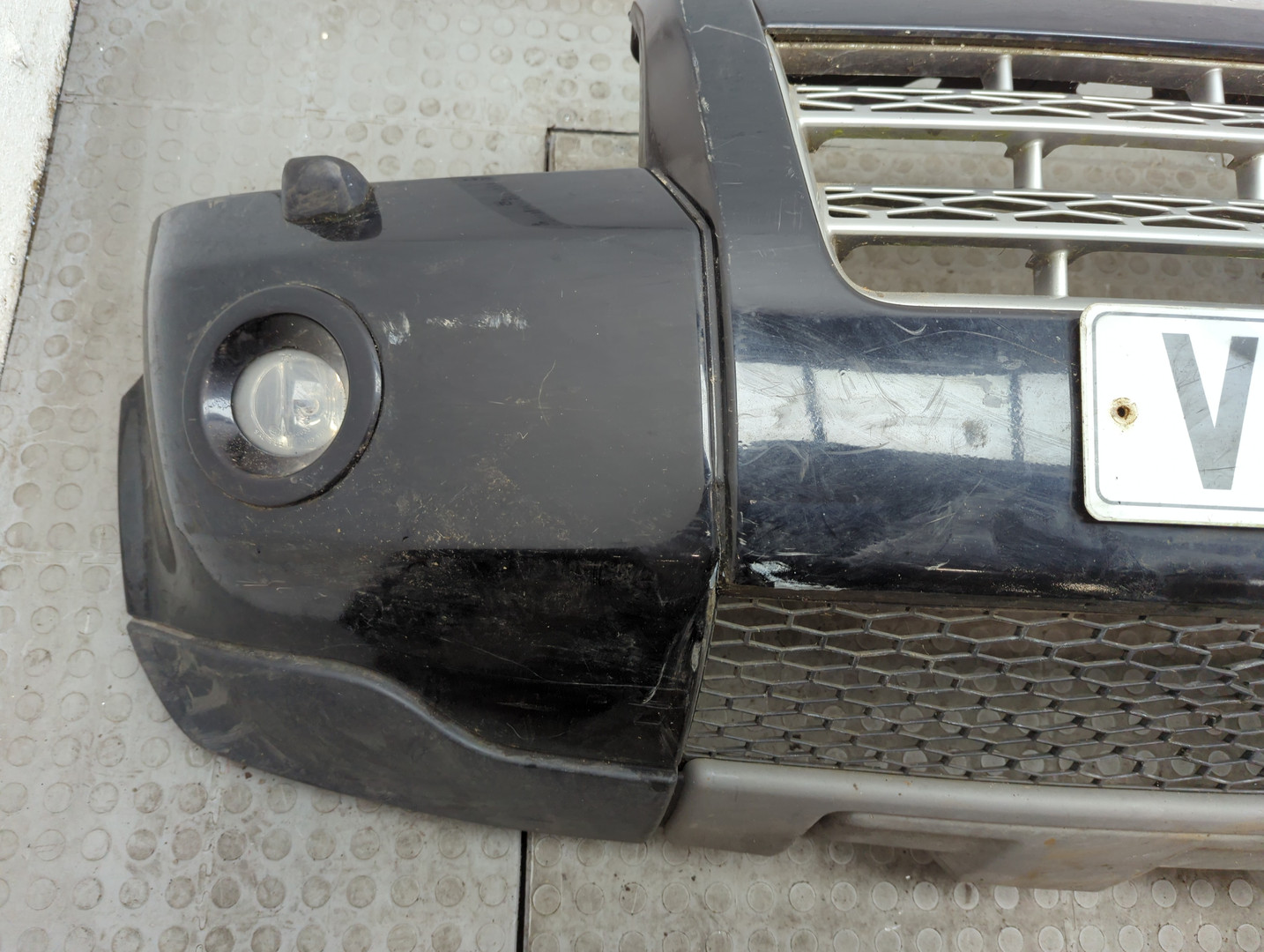 Бампер передний