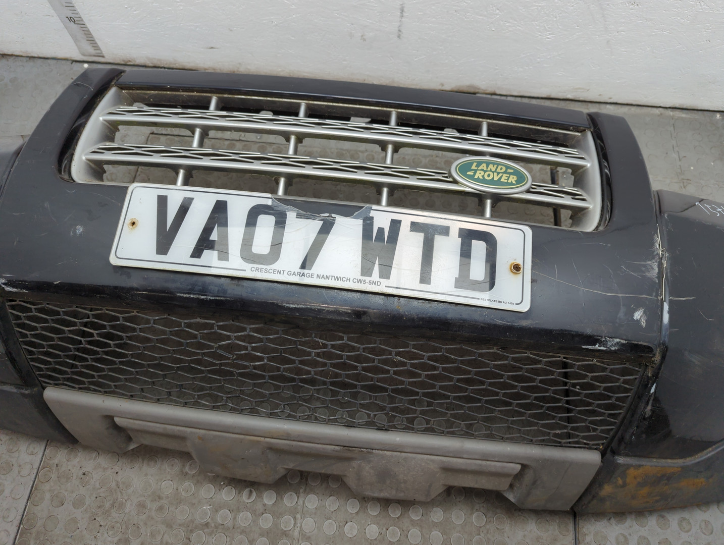 Бампер передний