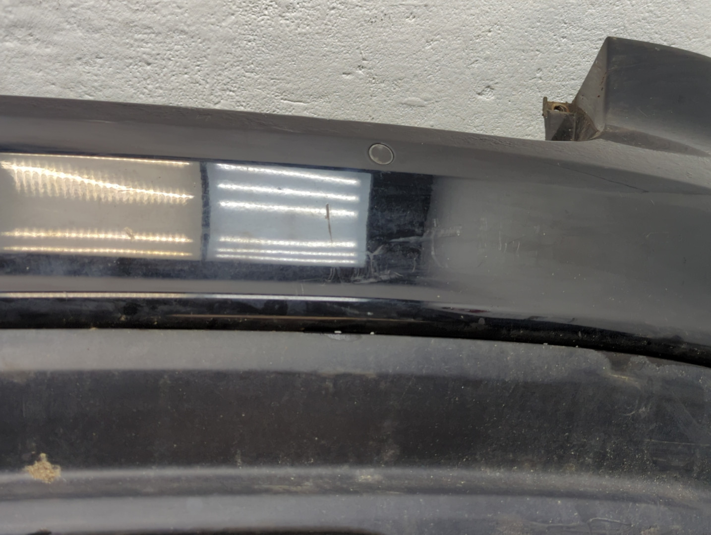 Бампер задний