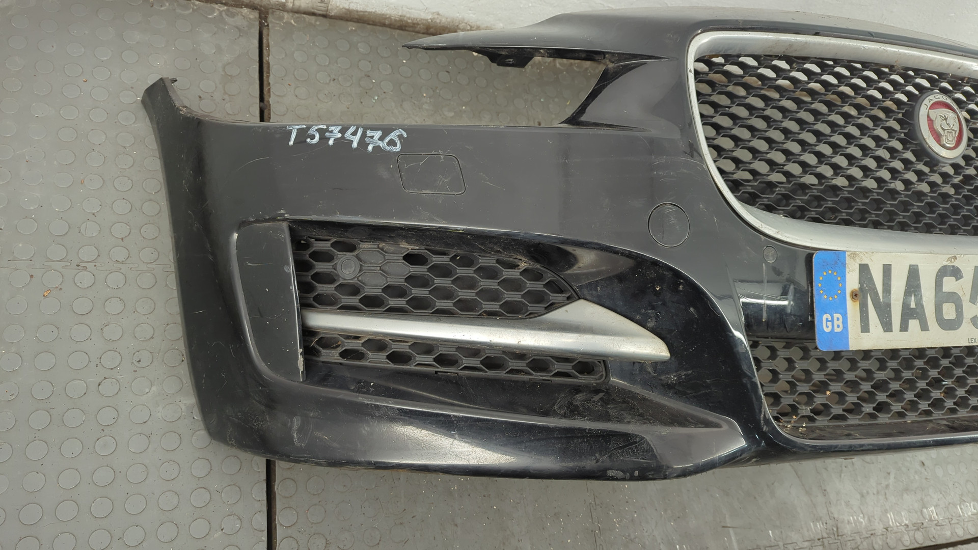 Бампер передний